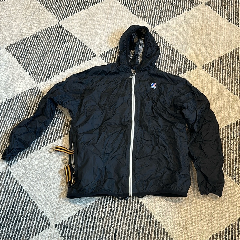 K-way men’s medium rain jacket